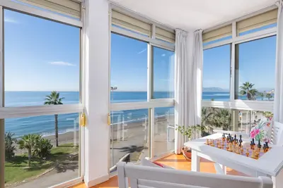 Image de Appartement incroyable avec vue sur la mer et