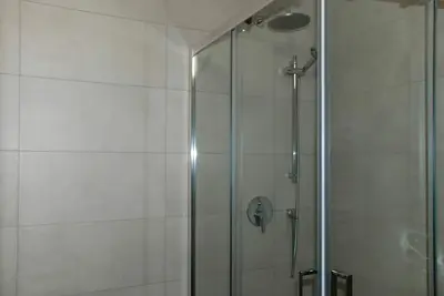 Image de Joli appartement pour 4 personnes avec Wifi, climatisation, piscine, Tv, vue panoramique et parking