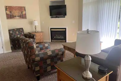 Image de Newer 2br 2ba Unit@shanty Creek Available First Two Weeks In August