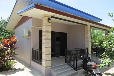 Image de Cozy Deluxe Rooms between Buriram and Surin! Lovely scenery and drinks! Isaan!