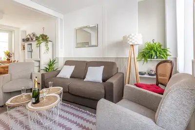 Image de La Jonquille - Trois Chambres Maison, Couchages 8