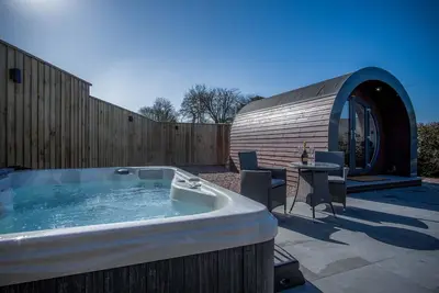 Image de Bracken Burrows - 1 Bedroom Pod - New Hedges