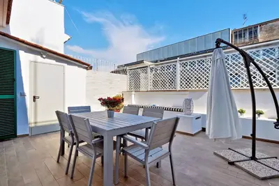 Monti Apartments - M18
