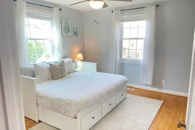 Image de The Green House - 3 bedrooms on friendly street