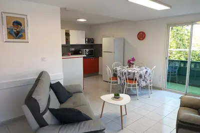 Image de Narbonne-Plage à 300 m de la plage - Meublé Tourisme 3 * -\n\"Comme Chez Vous\"