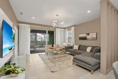 Image de Lovely 7Bd Pool Spa Gm Hm Windsor Island-1806sd