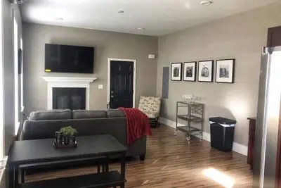 Image de Al’s Apartment