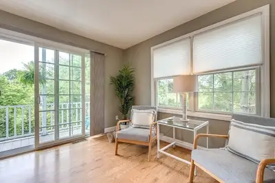 Image de Welcome to Bonnet Lake Tower! Your vacation awaits!