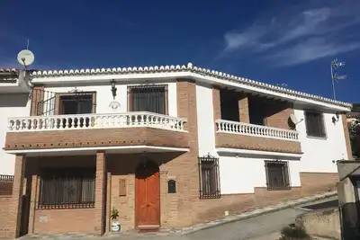 Image de Country house 10 minutes from the center of Granada and 35 minutes from Sierra Nevada