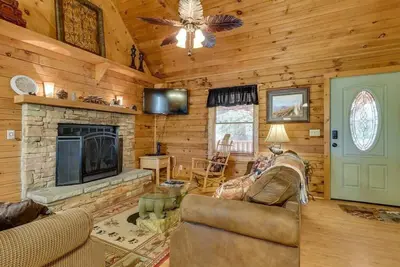 Image de Bear Lodge • Hot Tub & Close to Pigeon Forge