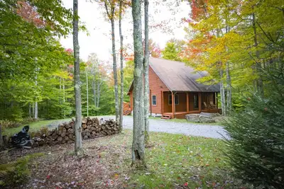 Image de Driftland Cabin – sauna, hot tub, pizza oven, kayak