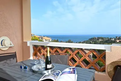 Image de L'Esquinade (P3 112) by Interhome