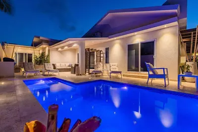 Image de Luxurious Apt 1  Full Kitchen Across from Palm Beach