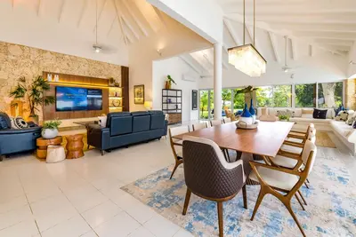 Image de Centrally Located Renovated Luxury Villa Free Breakfast Service / Hotel Partner