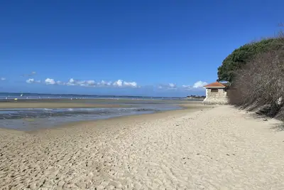 Villa ensoleillée Taussat Bassin d’Arcachon à 2 pas de la plage