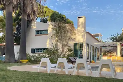 Image de Villa with garden and private pool 5 minutes from the beach.