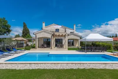 Image de Villa Lory with private pool