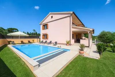 Image de Lovely villa with Private pool in Central Istria