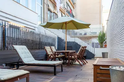 Image de Sunny Stylish Terrace next to Paseo de Gracia