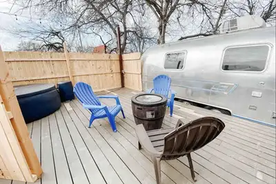 Image de Happy Glamper ☀️🎣 👙- w/ Hot Tub at Possum Kingdom