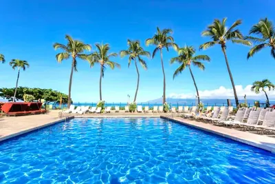 Image de Kbm Resorts | Free Car | Kaanapali Shores | Ocean view | 2-Bedroom Condo with Stunning views and Great for Families! Ks-260