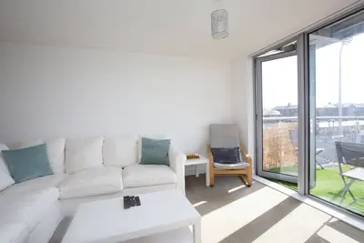 Image de Stunning 2 Bed Flat in Ashley Down + Cricket View