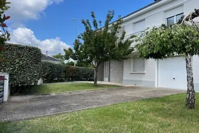 Image de Maison avec jardin clos proche du centre ville d'Angers