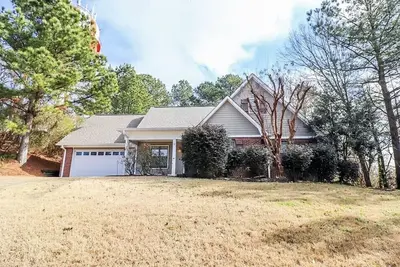 Image de Oxford, Ms, 1 Mile from Square, 2 Miles from Ole Miss Campus