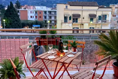 Image de StandbyMe - central and cozy with balcony