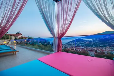 Topco Duo 5 bedroom Villa, Private Pool & Stunning Views