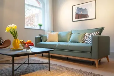 Image de Spacious 2-bedroom apartment near Eilbekpark