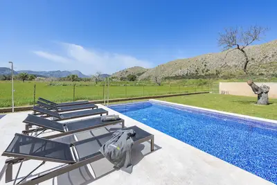 Deluxe Villa Vinya 3 with private Pool in the outskirts of Puerto Pollensa