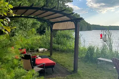 Image de Beautiful private waterfront cottage <br>