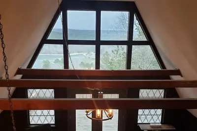 Image de Ozark Oasis 3 B/ 3 B in Eminence with Spectacular View!