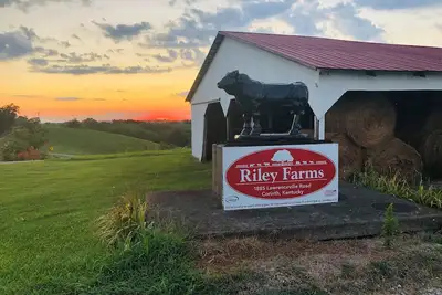 Image de 331 Acres of Comfort & Rest, ❤ of the Bluegrass- 12 mins from Ark w/Hot Tub