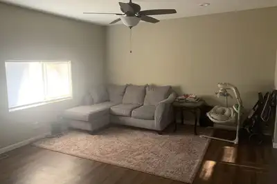 Image de Spacious, Quaint, and Quiet home in the middle of Tulsa