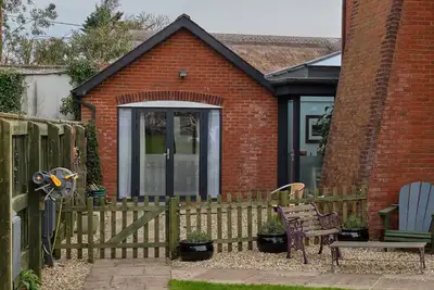 Image de Farriers Retreat, pet friendly, with a garden in Budleigh Salterton