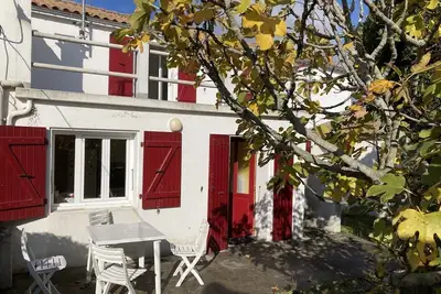 Image de Maison + jardin- La Cotinière, 300m de la plage, du port et des commerces