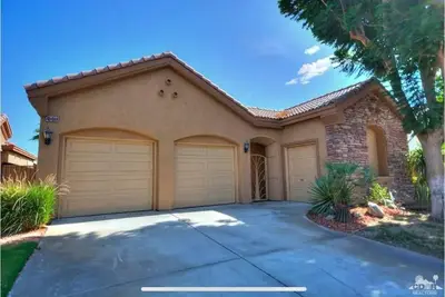 Image de Beautiful Home for Your Perfect Vacation!