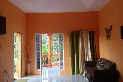 Image de SligoVilla Guest House - Pet Friendly - Hike & Swim in One Day!