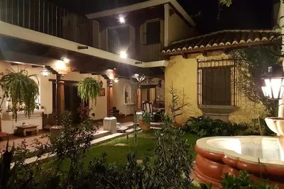 Image de Beautiful House in Antigua Guatemala, Ideal for families or groups of friends.