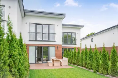 Image de Superbe maison à Damp avec sauna