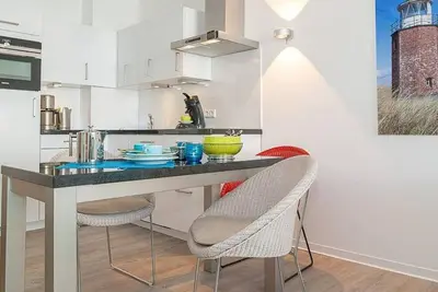 Image de Saltwater Suite - Very spacious, almost 70 m² luxury beach apartment in the