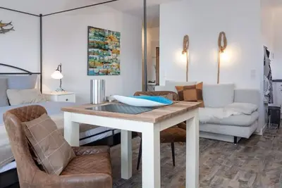 Image de Butter with the fishes - beach & city location, modern suite with swimming pool & balcony.