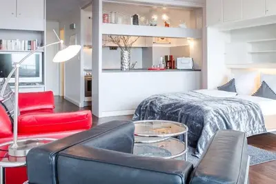 Image de Sturmnest - 1-room apartment for 2 persons, in central, quiet location, 2nd floor, Blk.