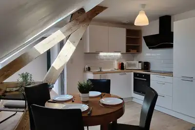 Image de Appartement atypique avec parking gratuit privé