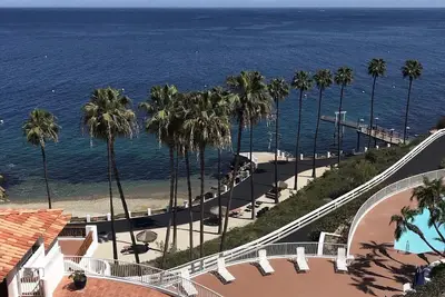 Image de Hamilton Cove Panoramic Ocean View Condo # 2/ 32