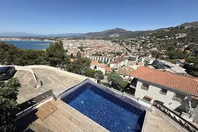 Image de Agi Villa Pamela Casa à louer à Roses Gérone.