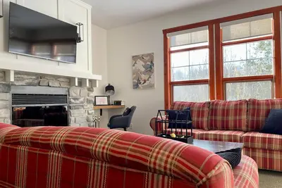 Image de *Le Serein* Joli condo Tremblant Les-Eaux