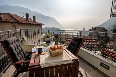 Lora Lake Villa